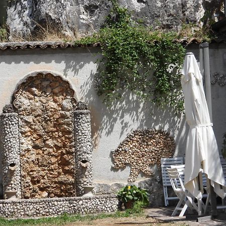 B&B La Tana Dell'Orso Villalago Dış mekan fotoğraf