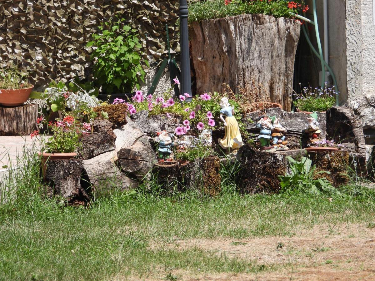 B&B La Tana Dell'Orso Villalago Dış mekan fotoğraf